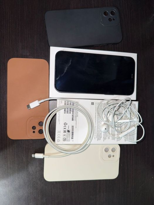 iPhone 12 64Gb spate fisurat