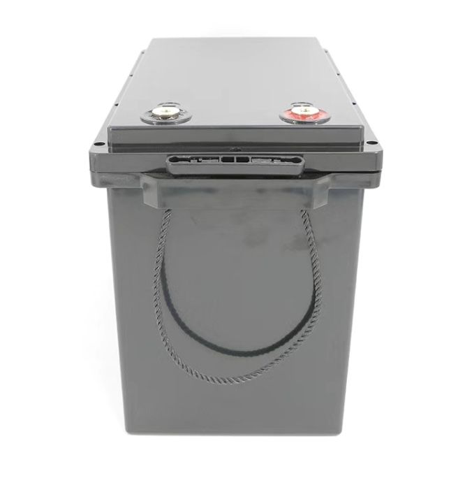 Аккумулятор LeFePo4 3700Ватт.