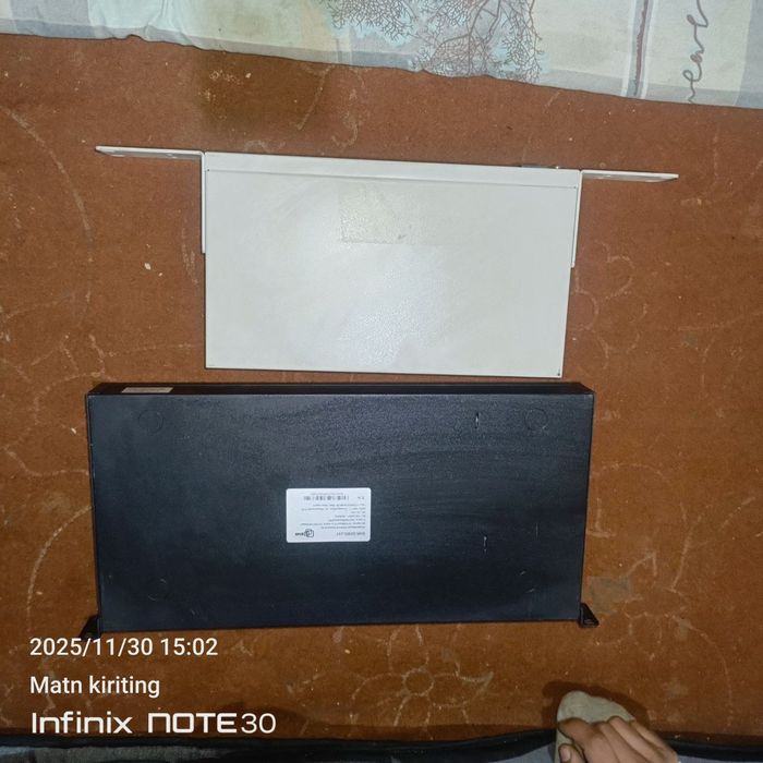 Продам SNR-S2962-24T и eltex mes 2408b