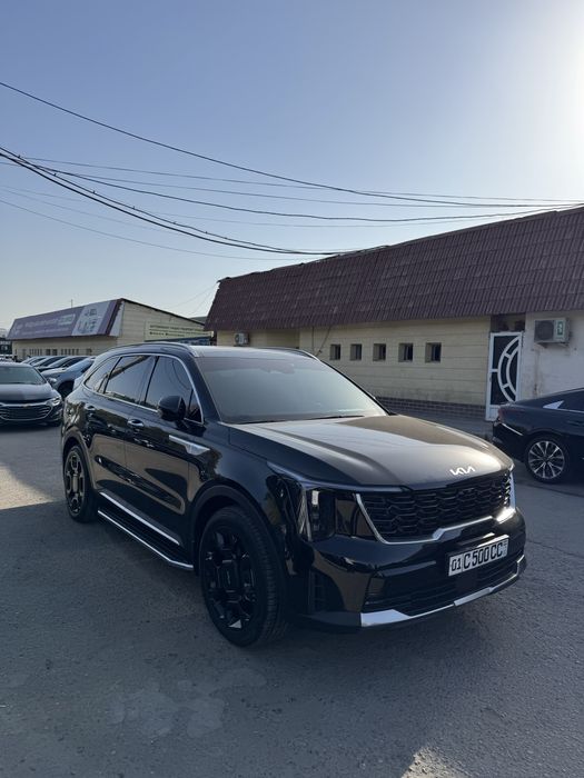 Kia sorento sotiladi 2024 yil kirasksi toza holati idyal murojat uchun