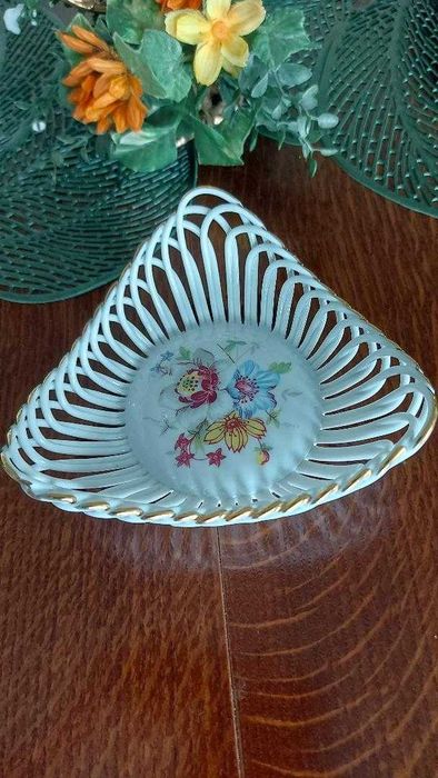 Cosulete de portelan impletite