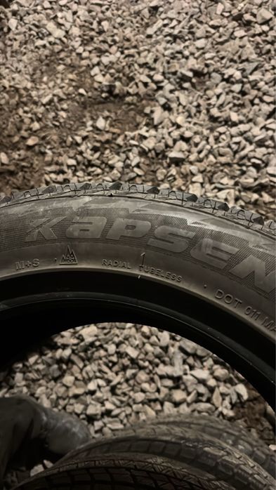 Продам шины KAPSEN липучка 225/55 R18