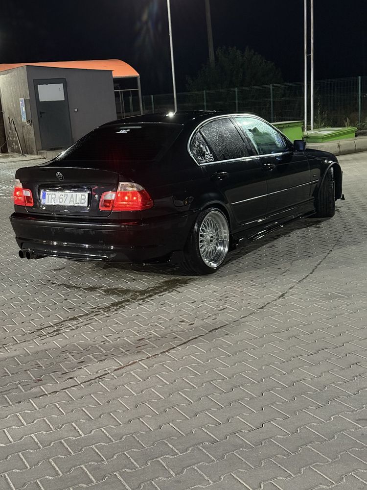 Vand bmw e46 motor 2500.benzina.