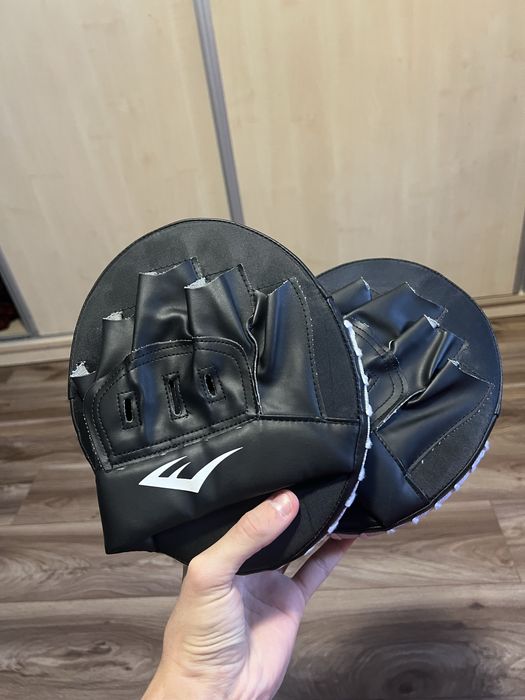 Manusi box + Palmari