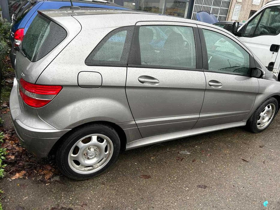 На части Mercedes B Class W245 2.0CDI Автомат Мерцедес