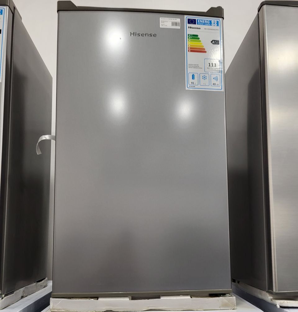 Холодильник Hisense компактного типа Модернизированный RS-12DR-Silver