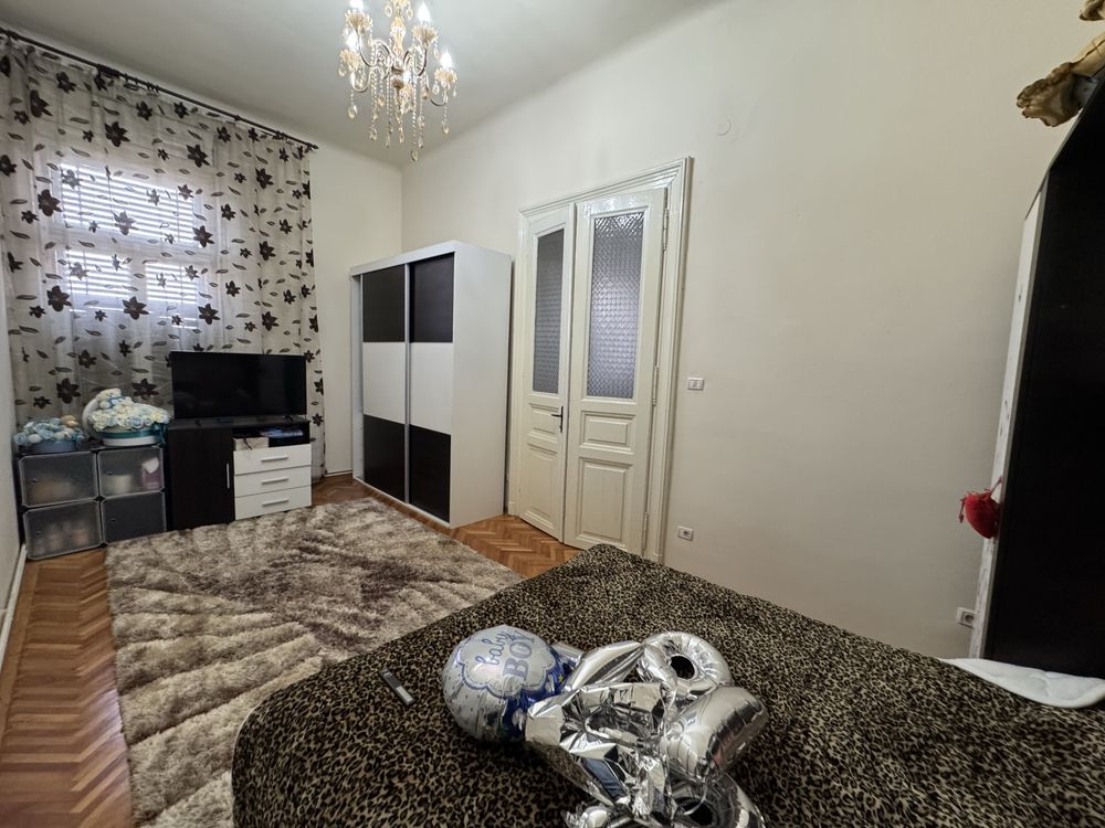 Apartament 2 camere, Piata Maria 82 mp, Curte privata, garaj, boxa