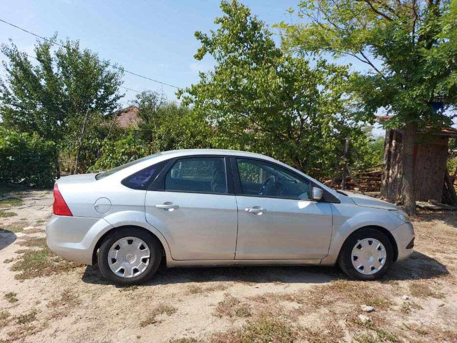 Ford Focus 1.6 benzina