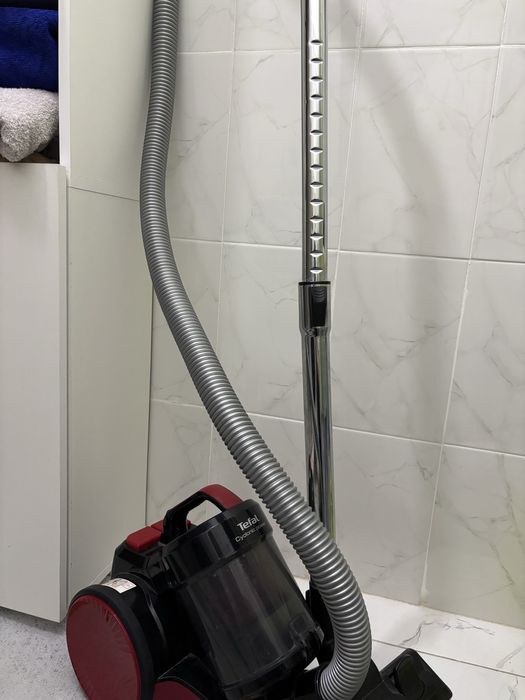 Продам Пылесос tefal