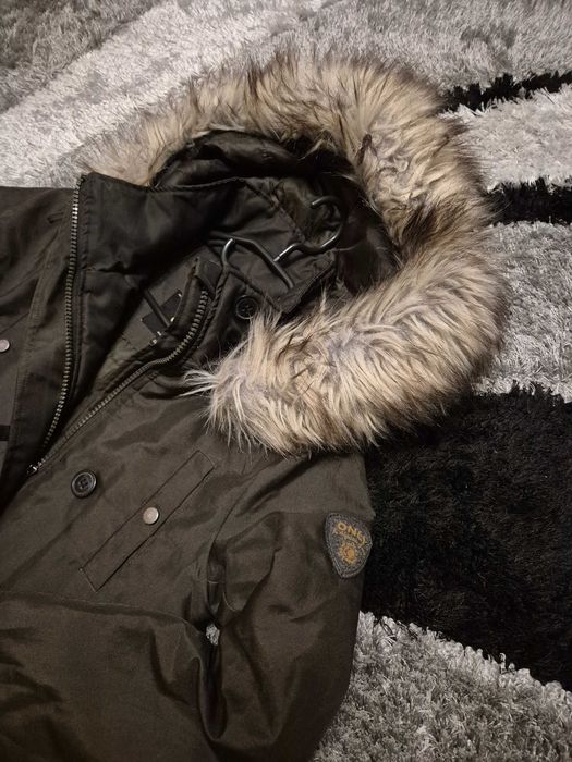 Дамско есенно яке