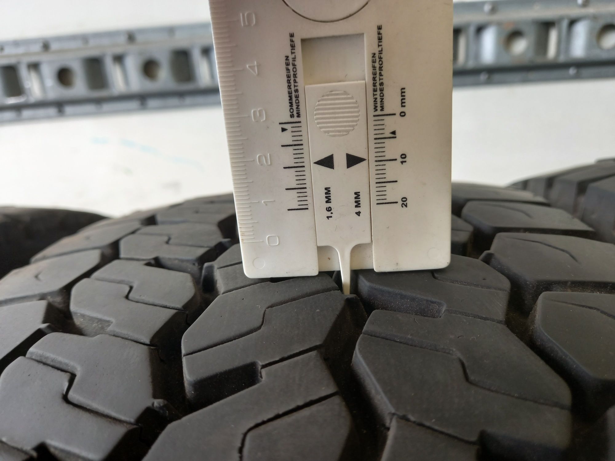 4 броя 215 75 17.5 michelin