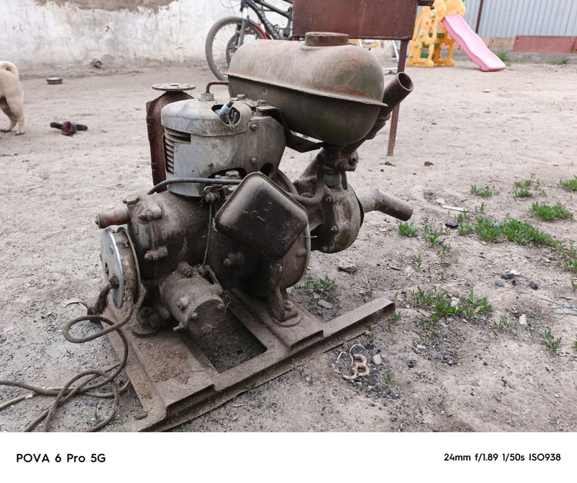 Бензиновый насос