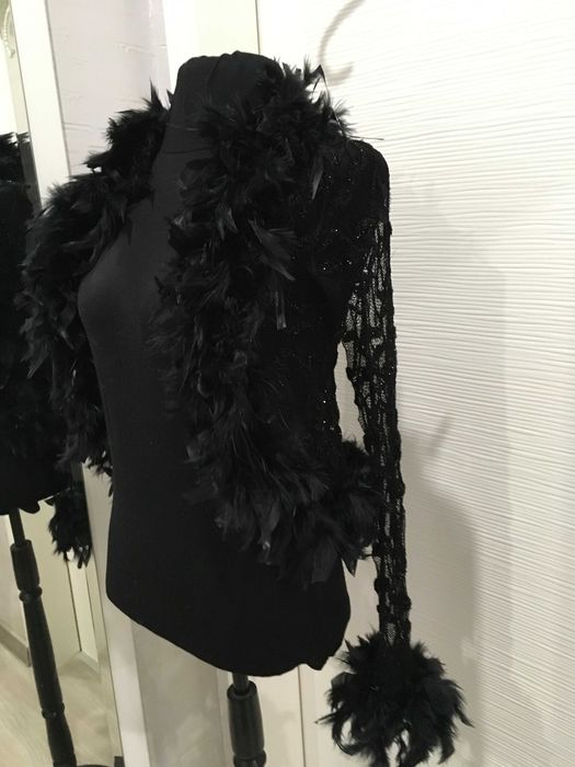 Нестандартна наметка лебедови пера S