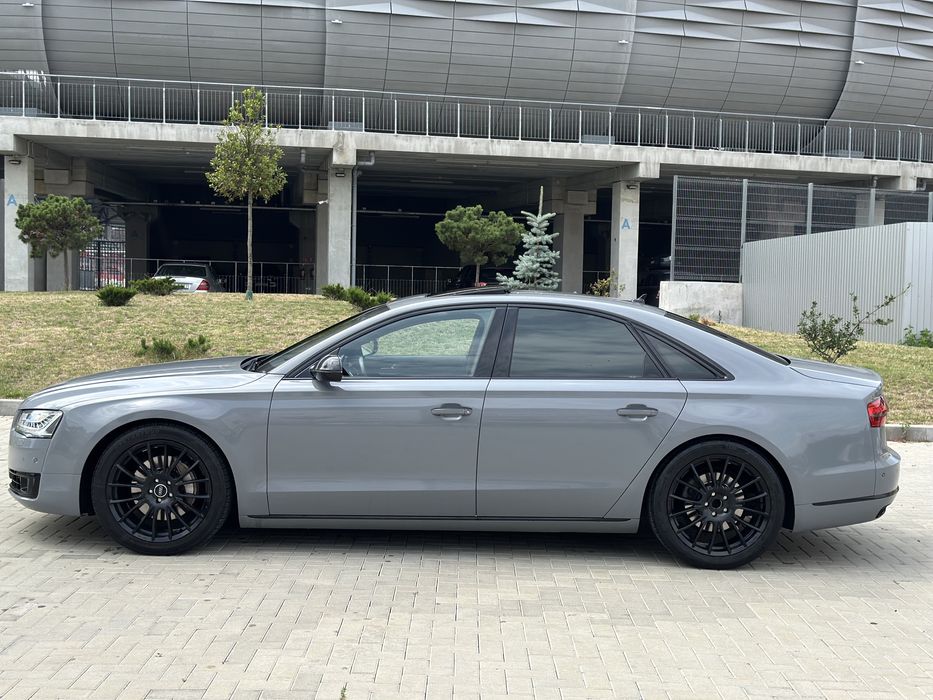 Audi A8 • 3.0 TDI • NightVision/Distr+/Masaj/Vent/360/