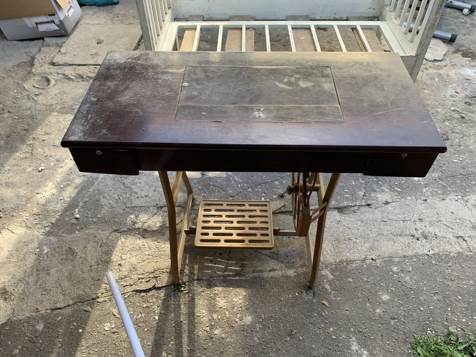 Masina de cusut Ileana