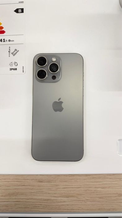 Vand iphone 15 pro max 256 gb