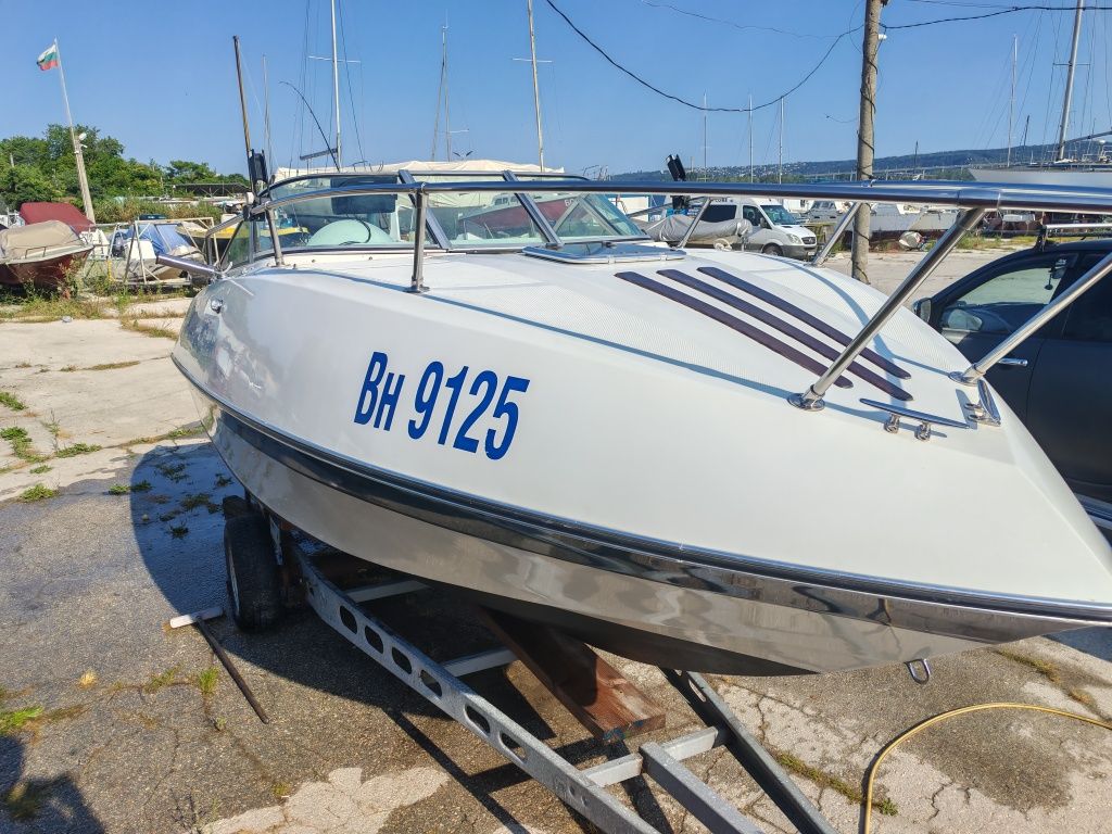 Лодка Ranieri 5.60 2.30  Yamaha 100к.с