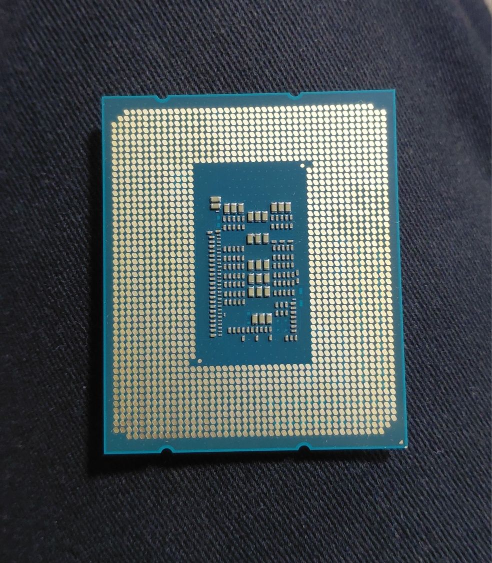 Процессор Intel Core I3-13100 LGA 1700