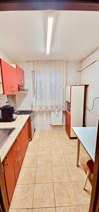 Apartament 4 camere 86 mp