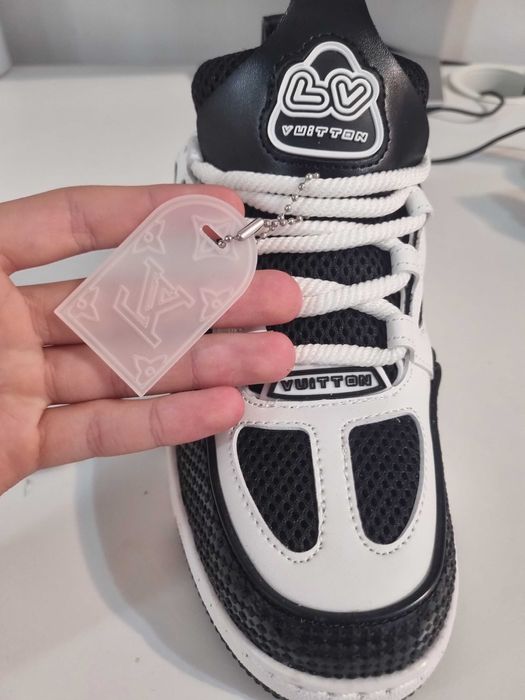 LV skate black noi