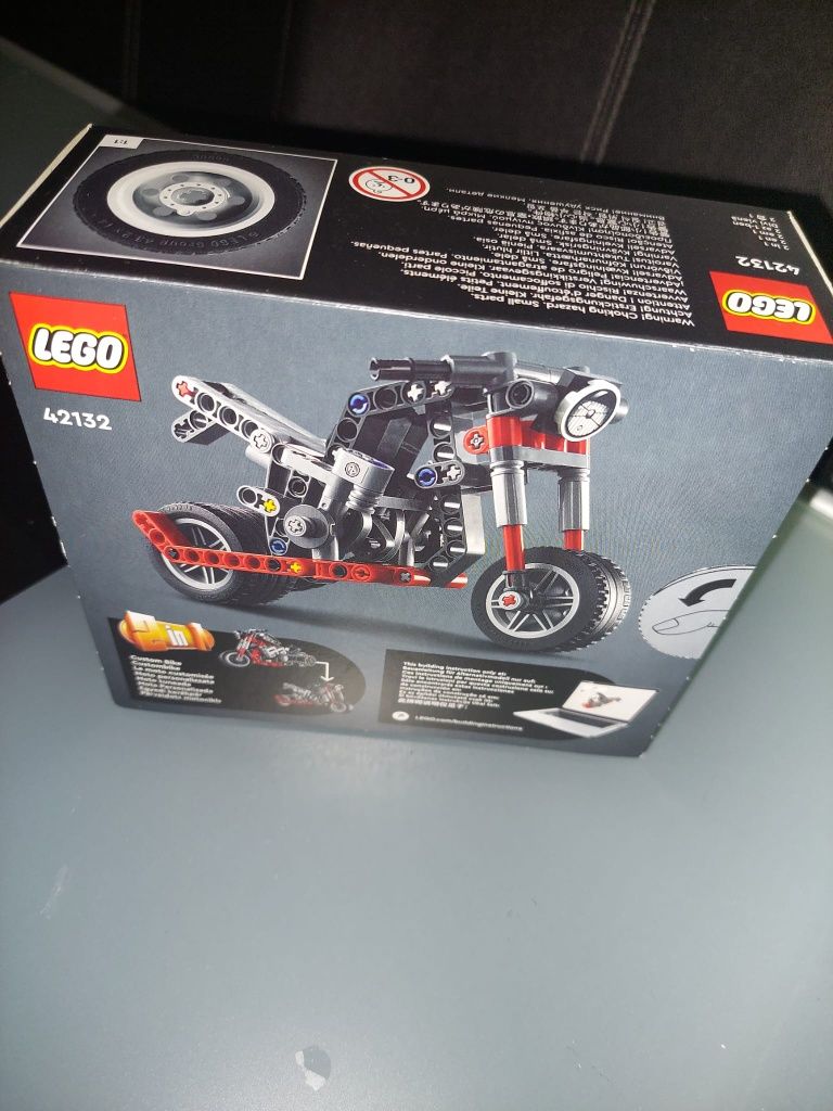 SetMotocicleta -  Constructie Lego Technic - Motocicleta 2 in 1