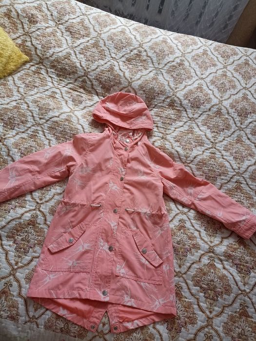 Ветровка для девочки