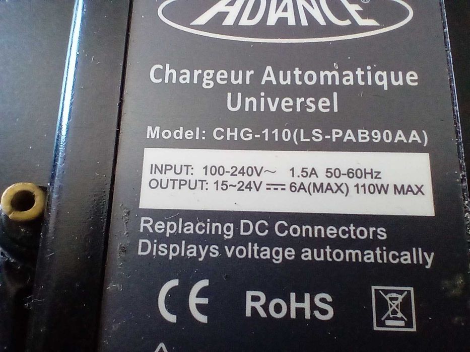 Încărcător Toshiba bun si pt Asus. 19v, 6,32a,