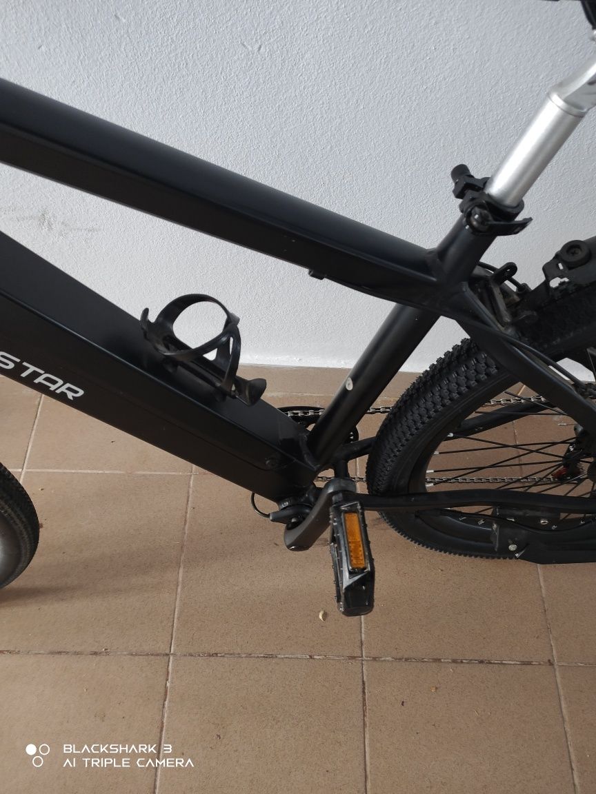 Vând bicicleta electrica telstar