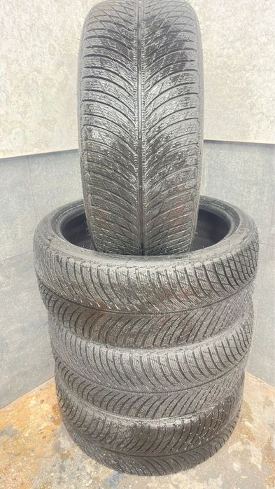 Продам шины 245/35/21