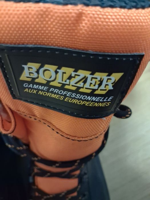 Bocanci de lucru imblaniti