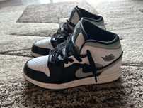 Vand air jordan 1 mid