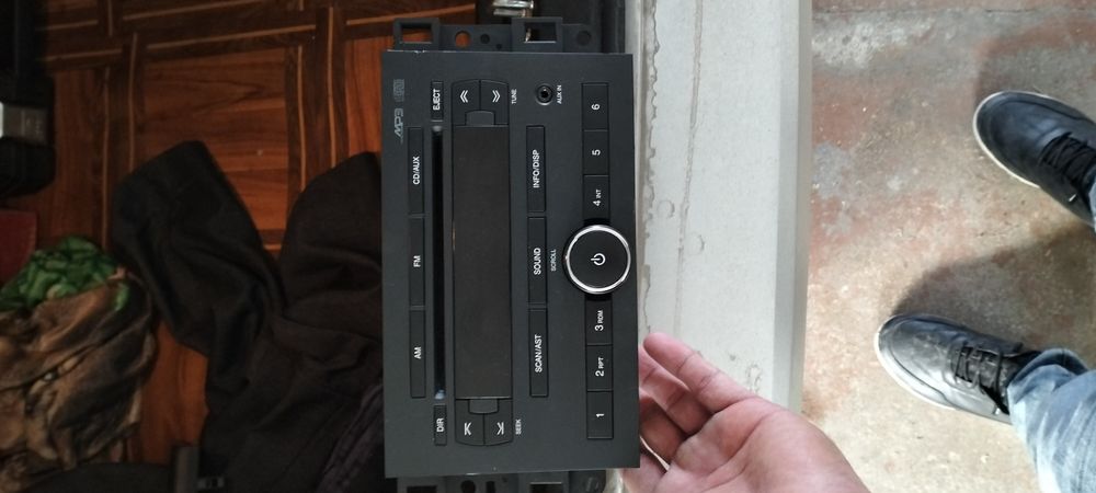 Продам магнитолу