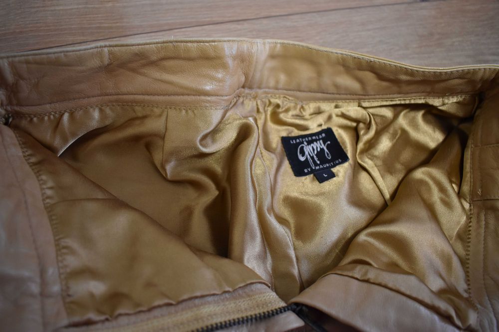 Pantaloni dama din piele naturala marca Gipsy
