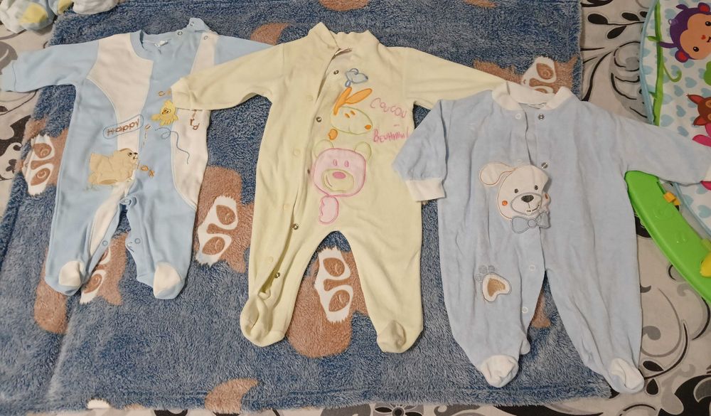 Лот от бебешки дрешки