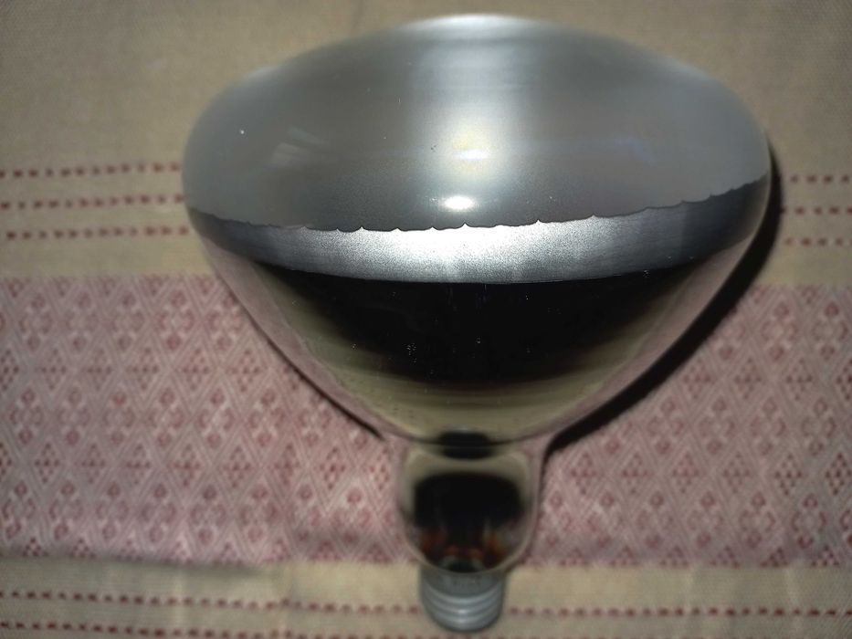 Лампа новая зеркальная 300Вт / Рабочая