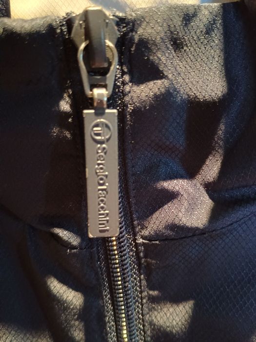Анцунг Sergio Tacchini