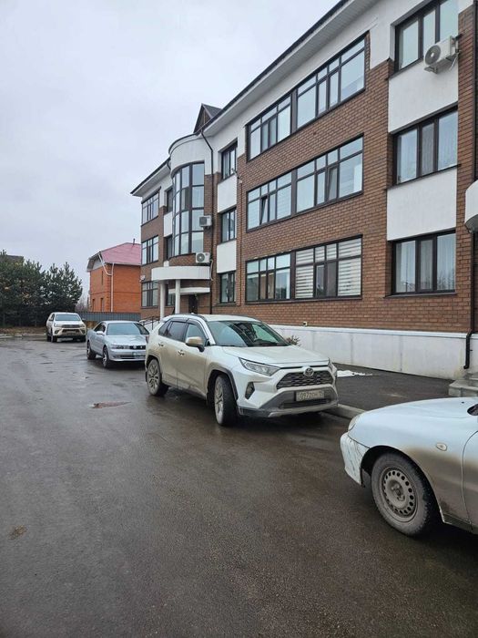 Продам 2 ком квартиру в новом доме