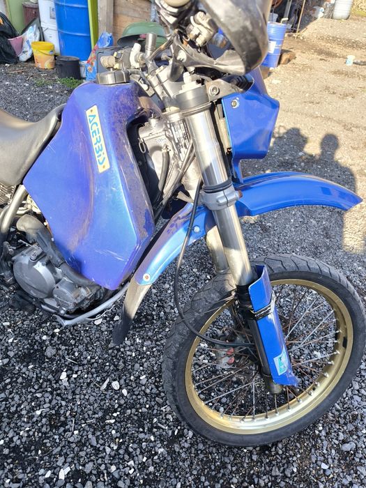 Motocicletă Suzuki dr 350