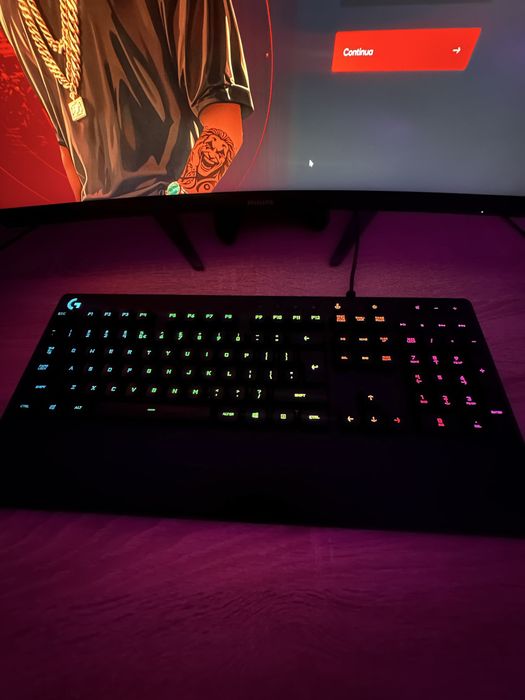 mouse g203 si tastatura g213