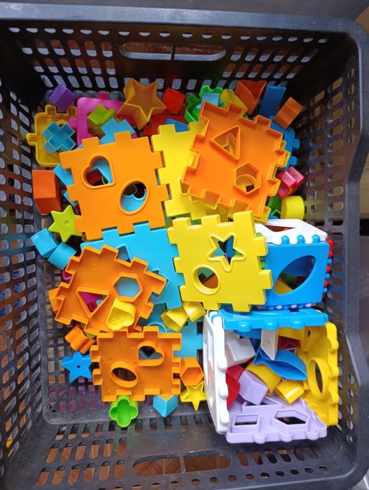 Отдам даром игрушки или обменяю