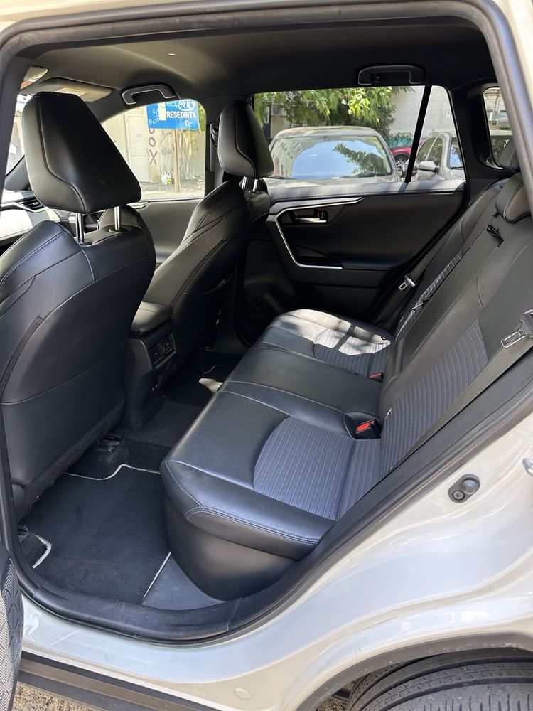 Vand Toyota Rav4 Unic Proprietar 2021 Garantie