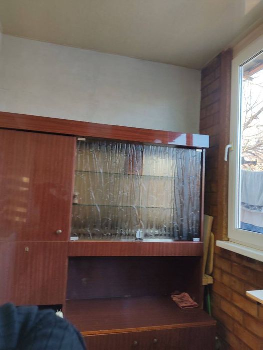 Olmazor tumani prakratura oldidan uy sotiladi