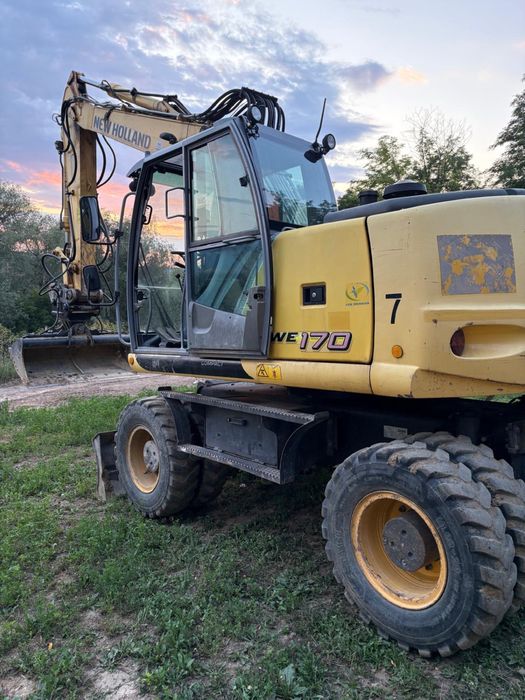 Inchiriez Excavator 18t / Prestari servicii