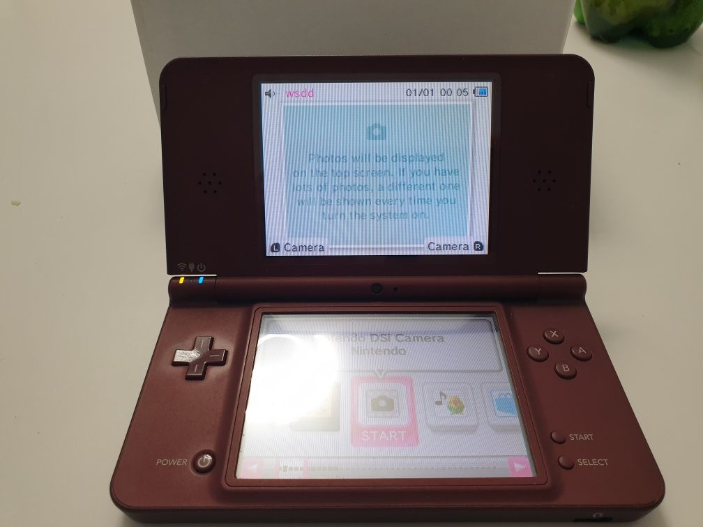 Продавам Nintendo ds xl