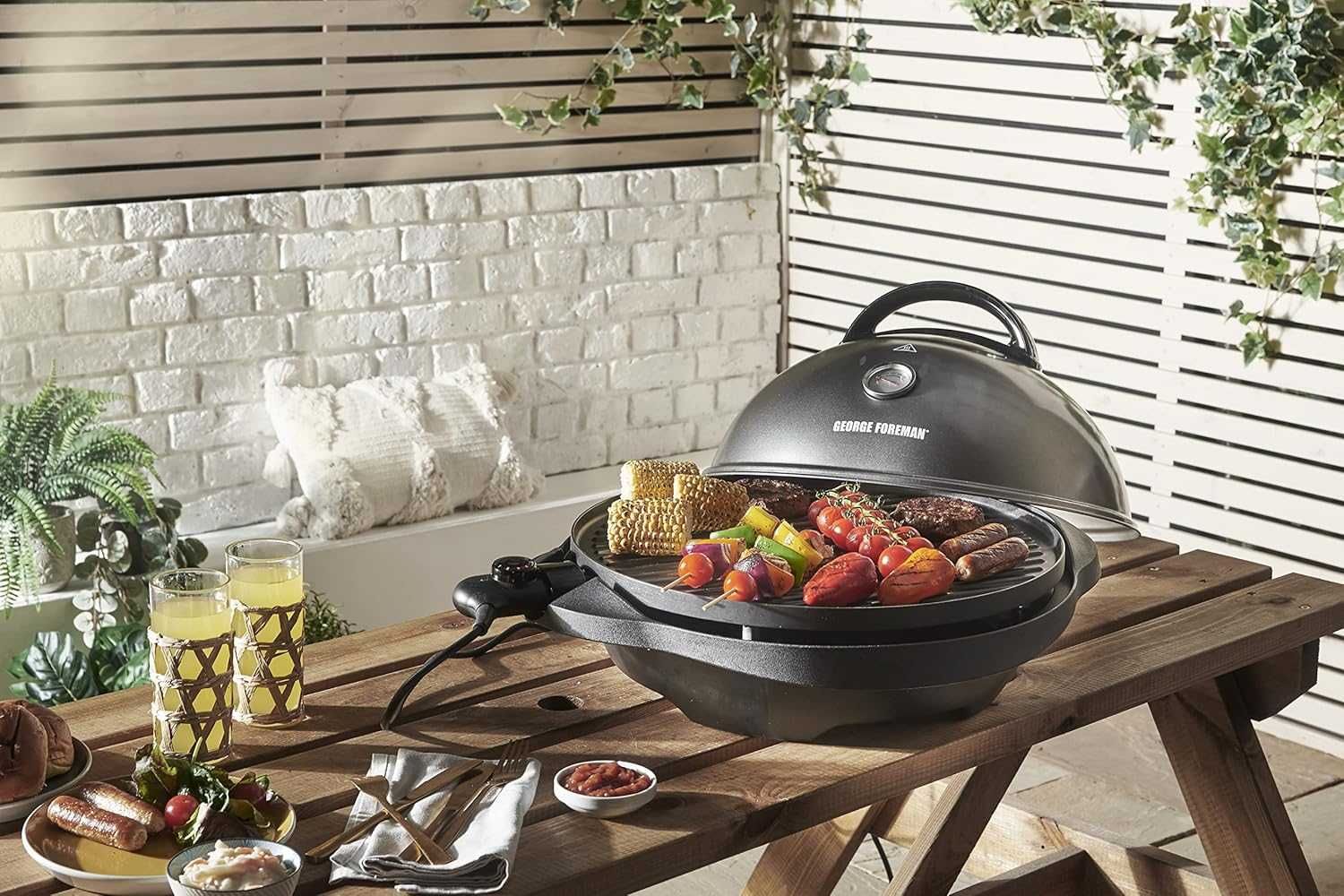 George Foreman Електрическо Барбекю, Скара 2в1, 2400W, Стойка