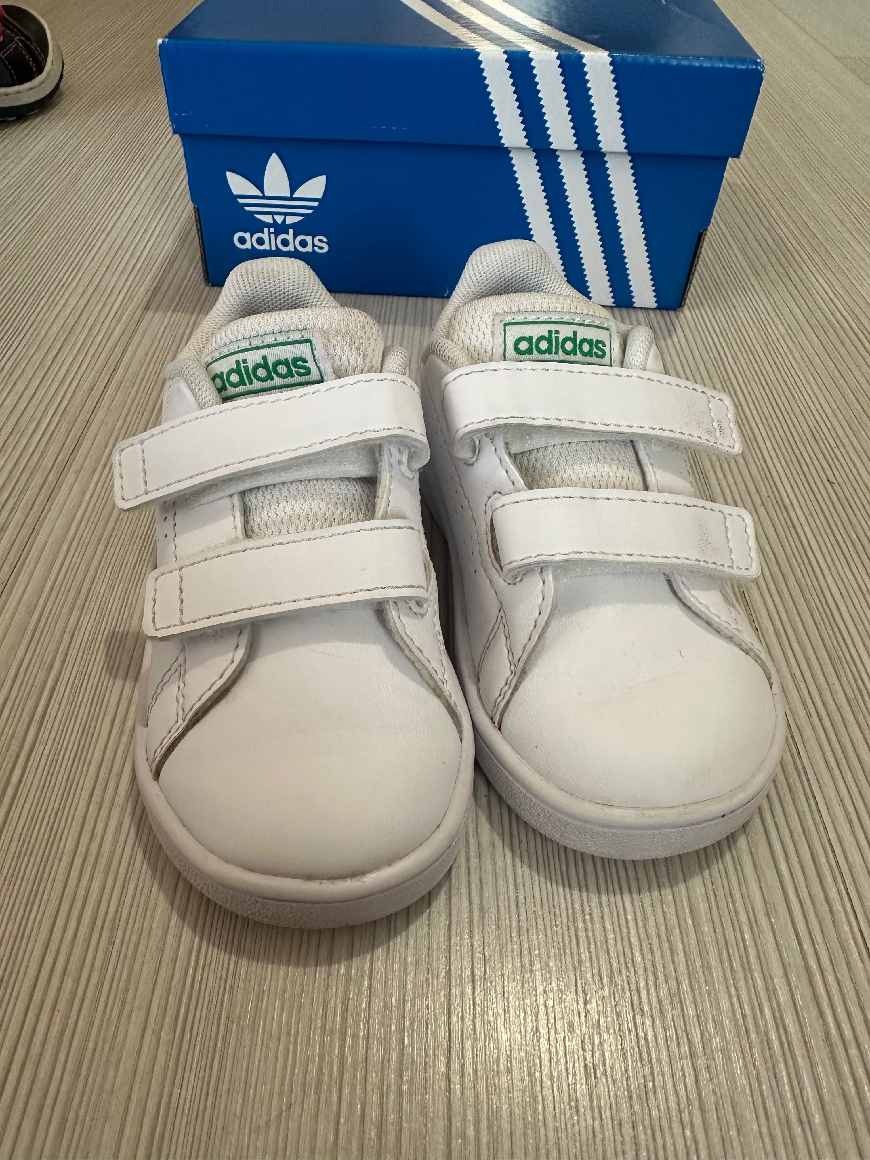 Маратонки Adidas