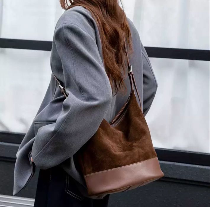 Сумка хобо натуральная замша и кожа