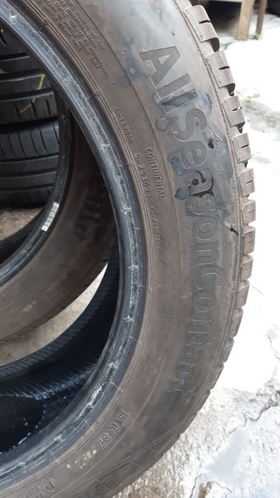 2 anvelope 215/55r18 iarnă marca Continental dot 2022,preț 260 lei/buc