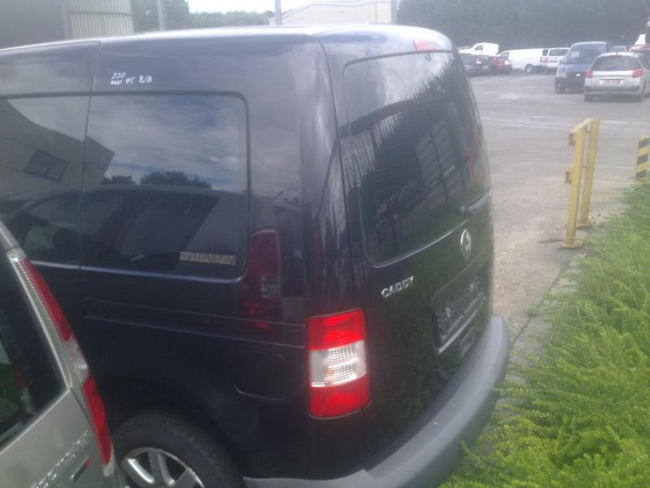 Volkswagen Caddy 2007 1.9 SDi/TDi на части