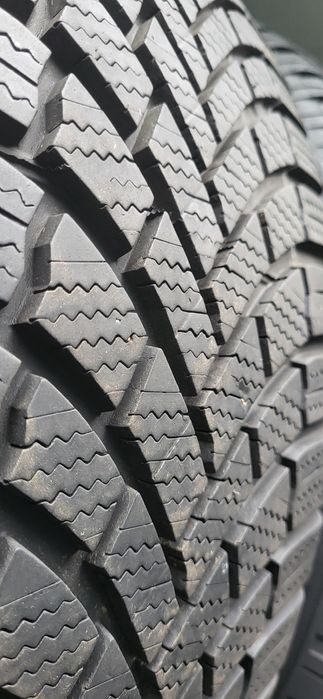 2 anvelope 235 50 19 bridgestone iarna 2021